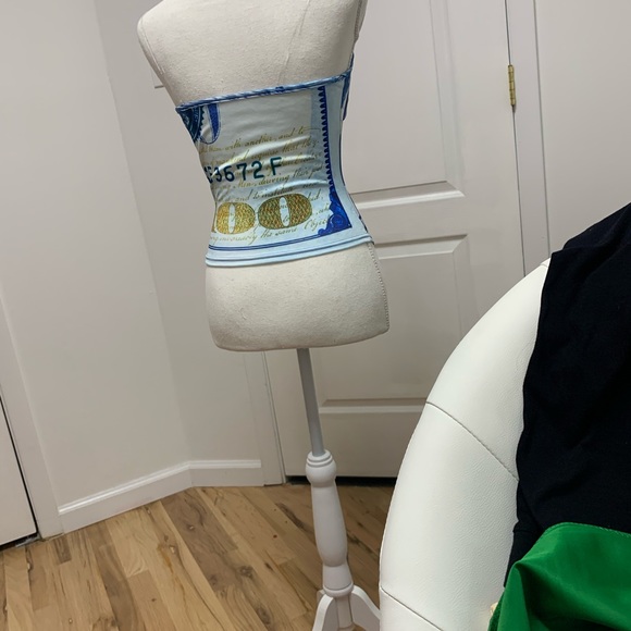 U Neck corset - Picture 4 of 6